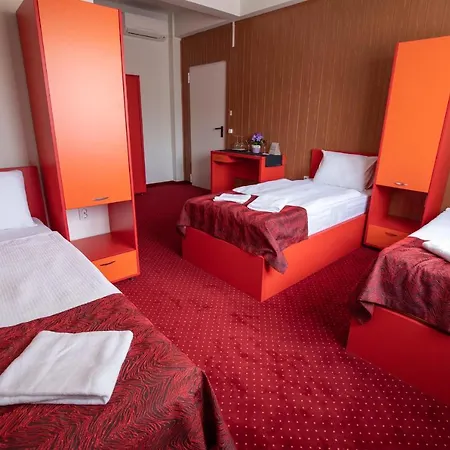 Hotel Nepliget *