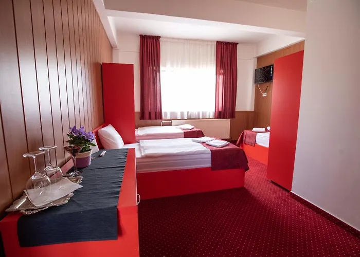 Nepliget Hotel *